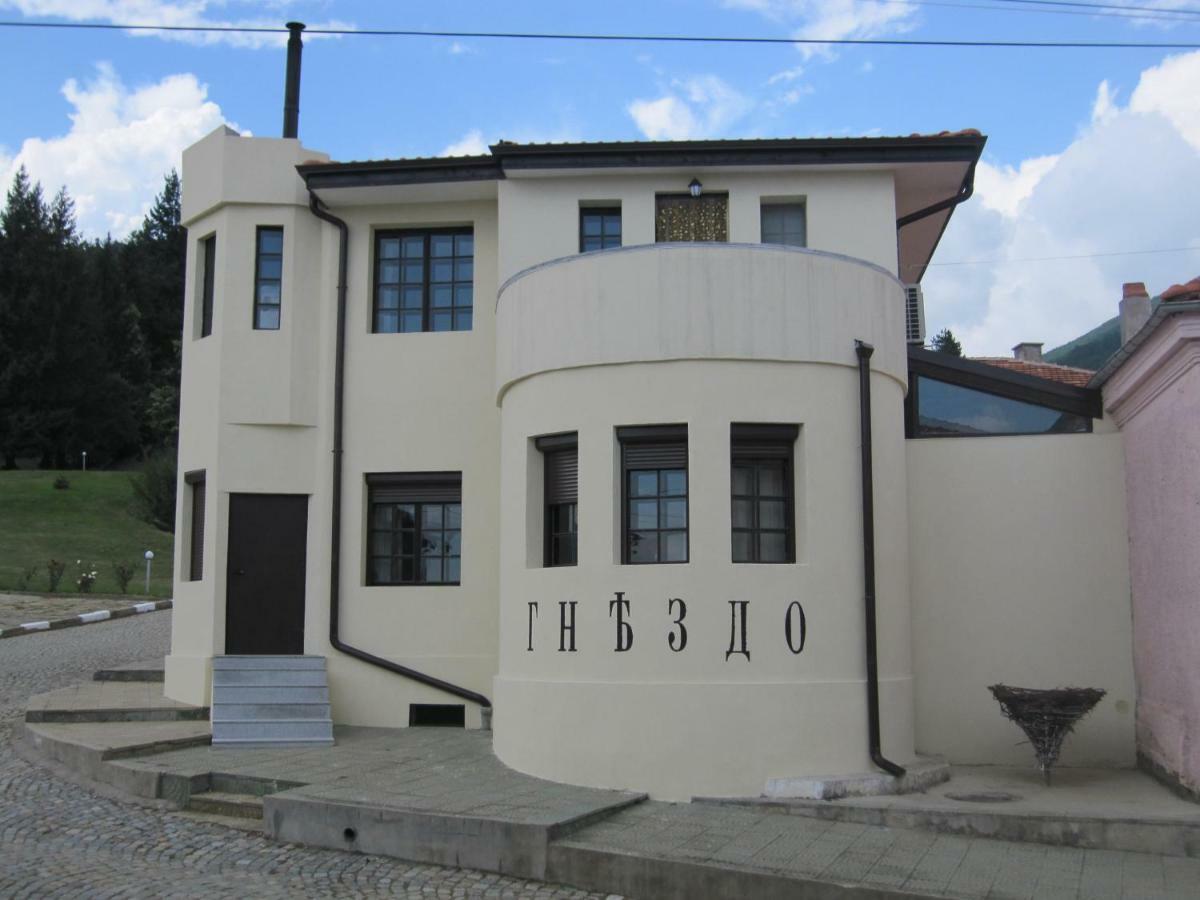 Gnezdo Studio Apart Shipka Exterior photo